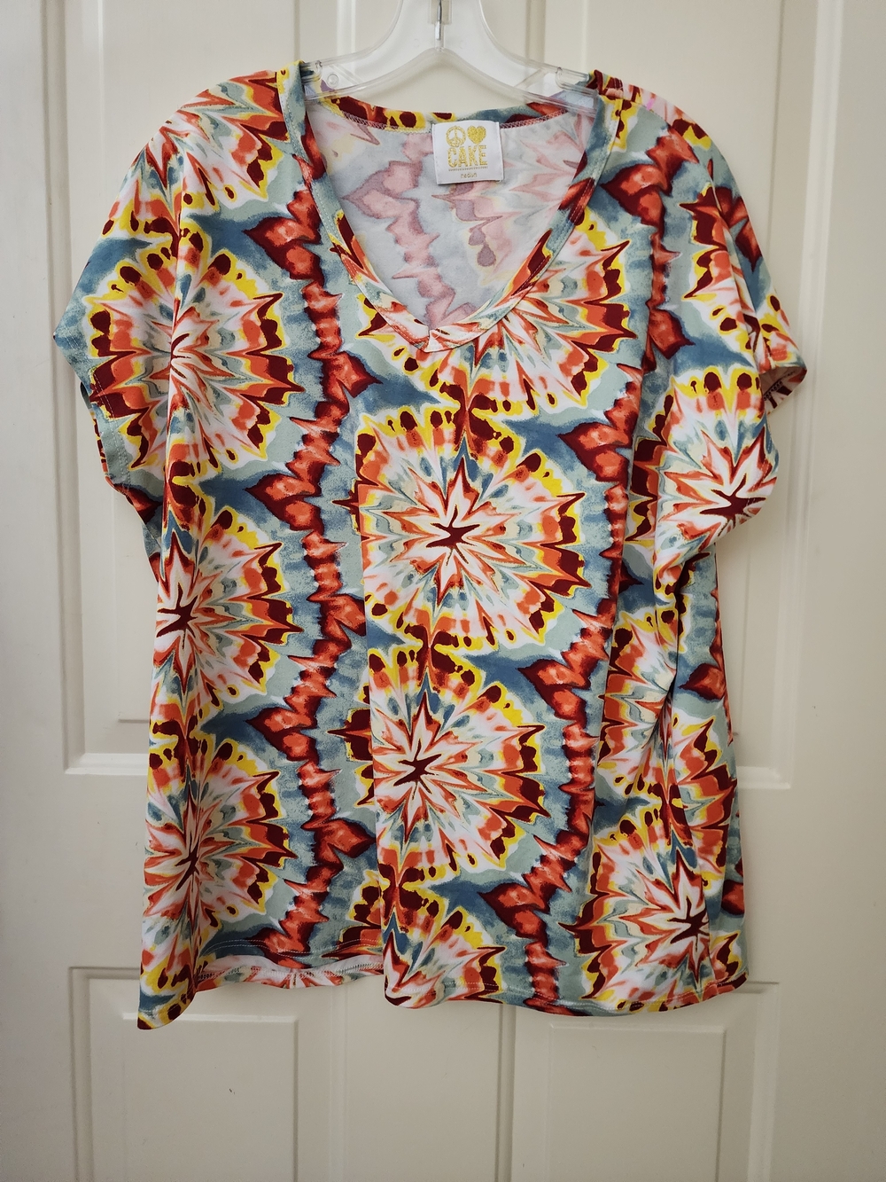 Cake Short Sleeve V-Neck Tee - Red, Blue, Yellow Medium